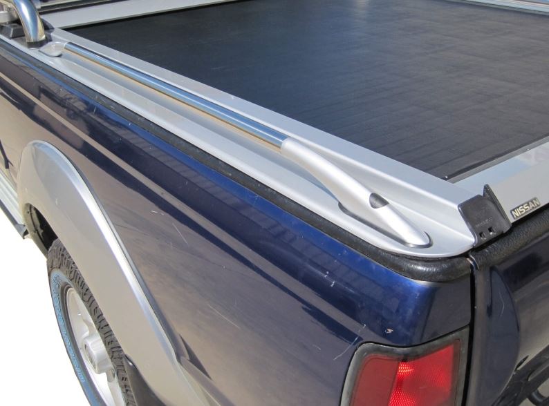 NISSAN Navara D22 NP-300 Space Cab SOT 1303 SILVER Rollverdeck - Laderaumabdeckung